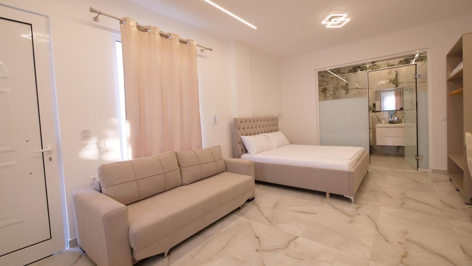 Blue Mare Apartments Саранде Екстериор снимка