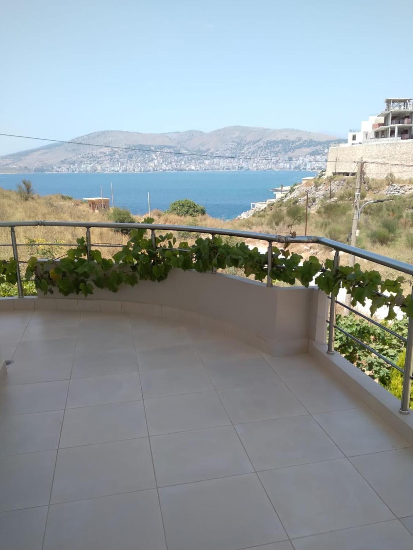 Blue Mare Apartments Саранде Екстериор снимка