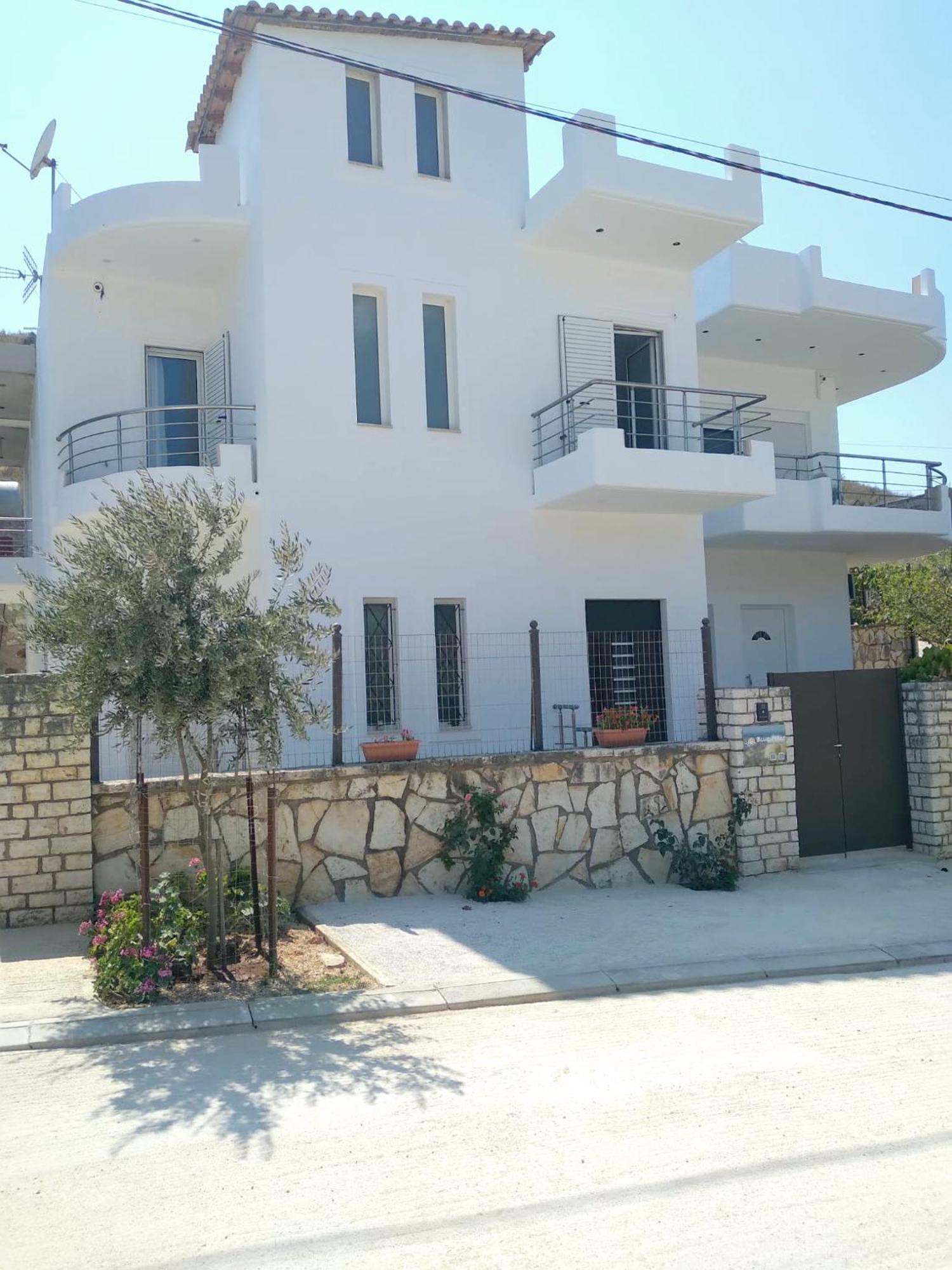Blue Mare Apartments Саранде Екстериор снимка