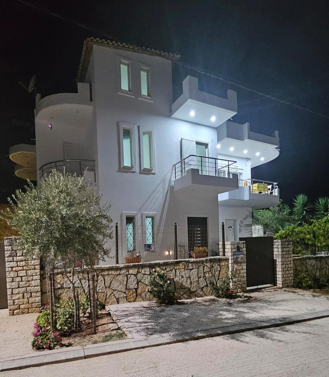 Blue Mare Apartments Саранде Екстериор снимка