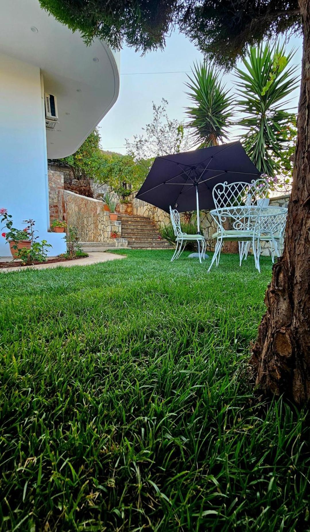Blue Mare Apartments Саранде Екстериор снимка